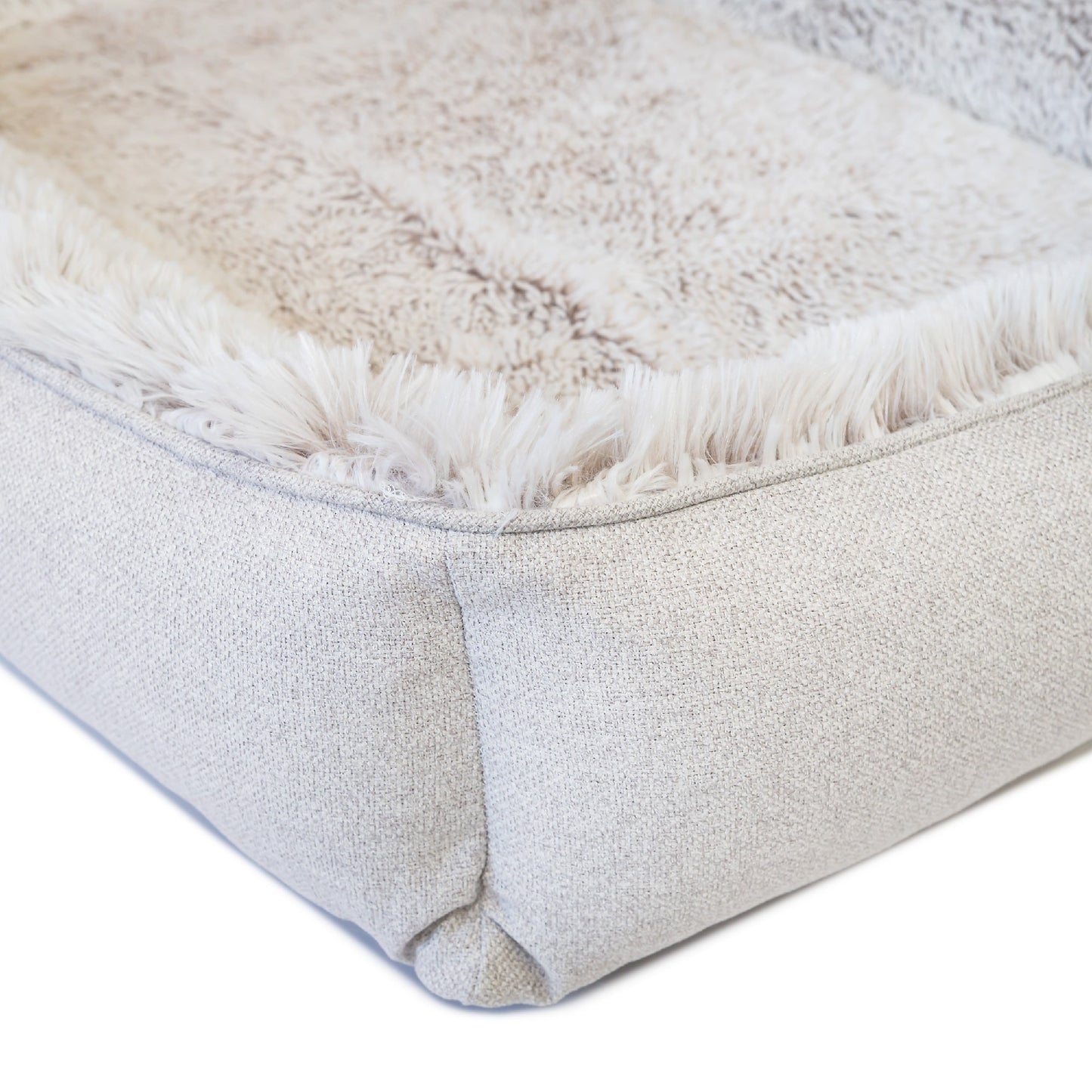 Superior Dog Lounger Aspen Faux Fur [Sz:Mini]