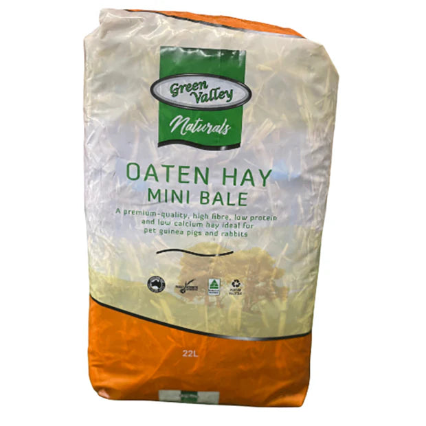 Green Valley Naturals Oaten Hay Bale 22L